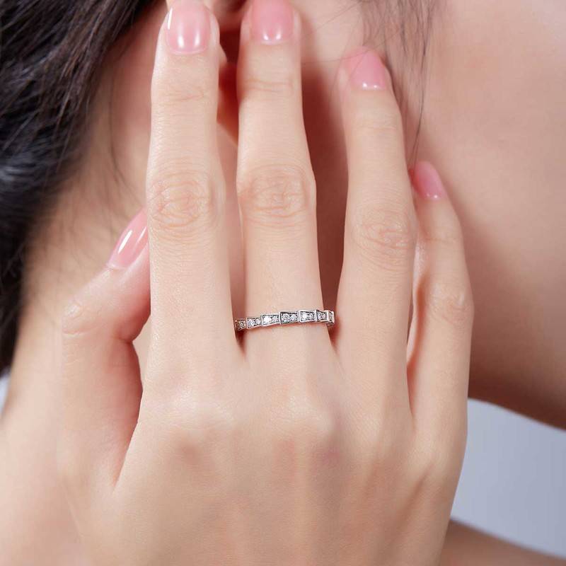Mechanical Snake S925 Silver Plated Platinum Moissanite 50 Points D-Grade